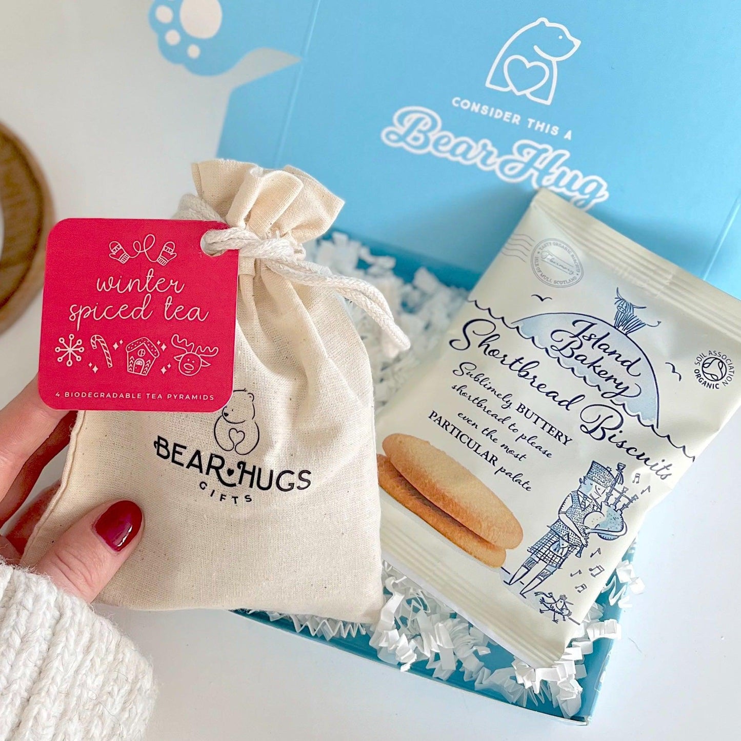 Christmas Tea and Biscuits Letterbox Hug Gift - BearHugs