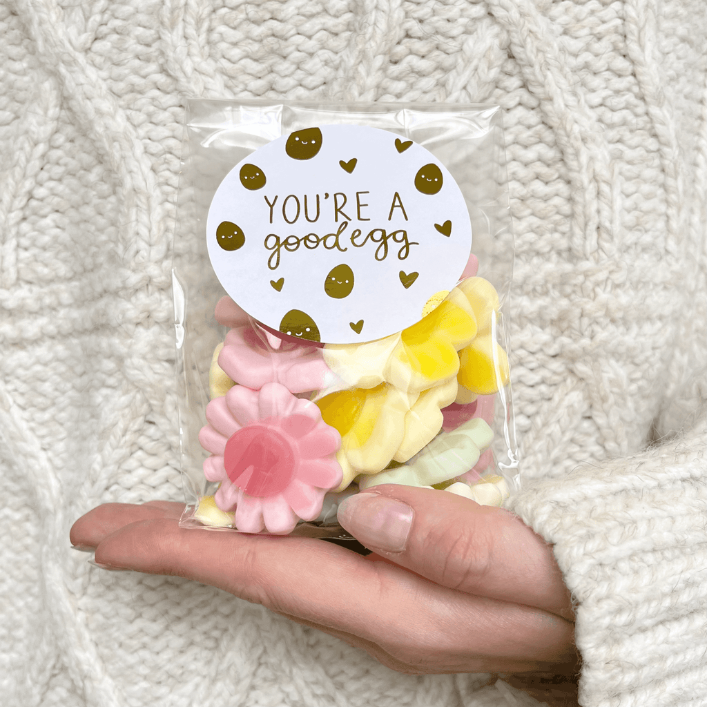 Gummy Flower Sweets - With Personalised Message Label - BearHugs - thinking of you gifts by post